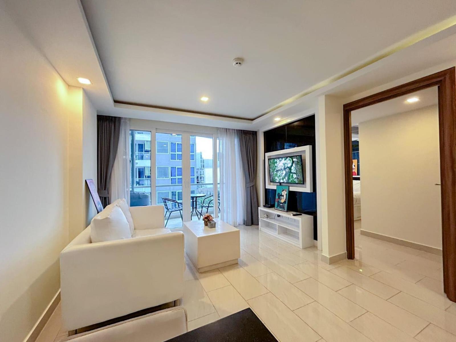 Grand Avenue Residence Condominium Паттая Екстер'єр фото
