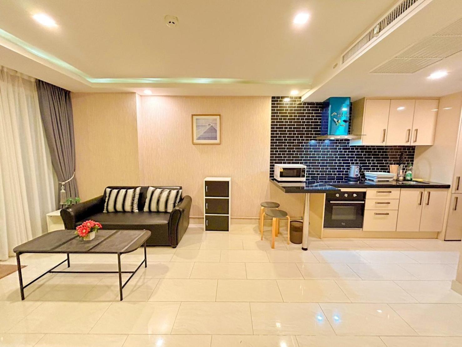 Grand Avenue Residence Condominium Паттая Екстер'єр фото