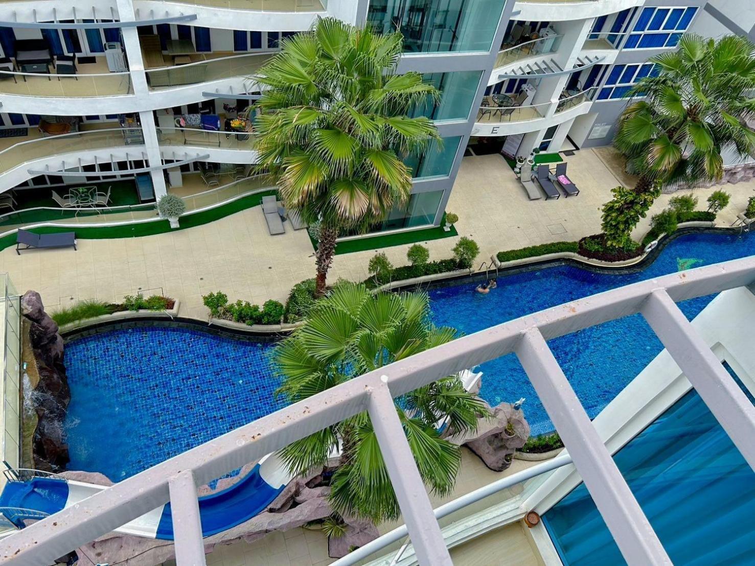 Grand Avenue Residence Condominium Паттая Екстер'єр фото