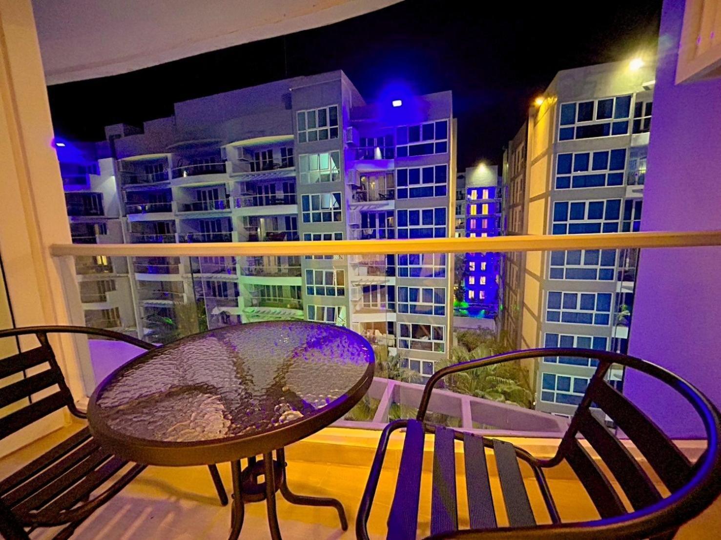 Grand Avenue Residence Condominium Паттая Екстер'єр фото