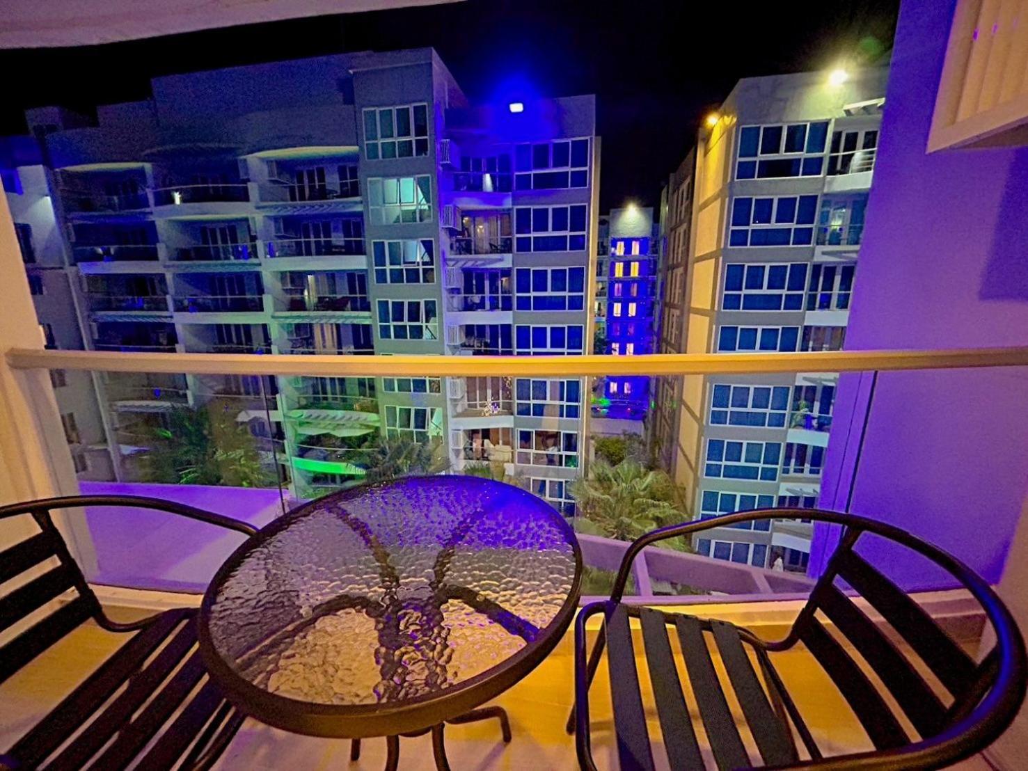 Grand Avenue Residence Condominium Паттая Екстер'єр фото