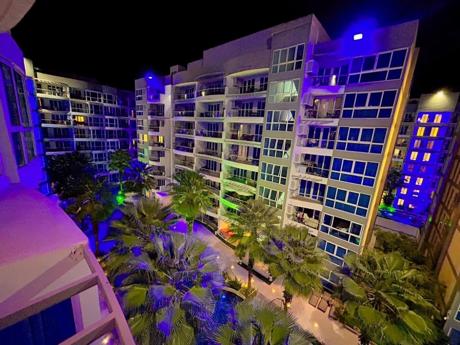 Grand Avenue Residence Condominium Паттая Екстер'єр фото
